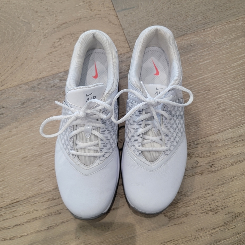 Women's Nike golf cleats